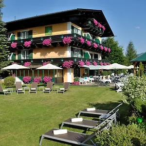 4* Otel Eva,garden